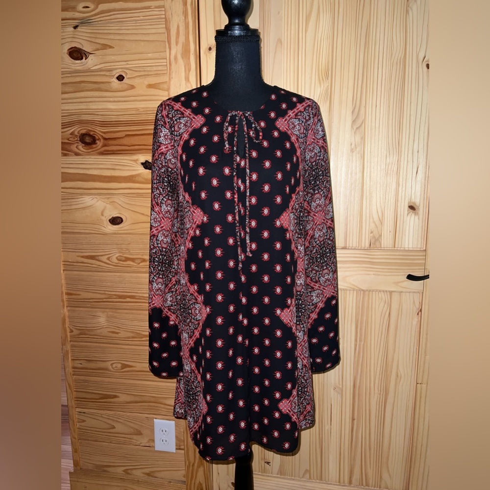 Alya long sleeve lined dress